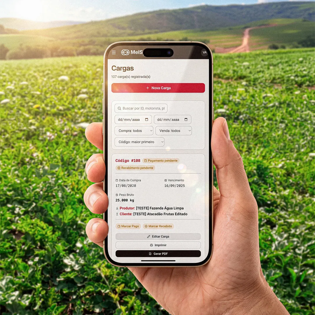 Tela de Cargas do MelSys aberta em um celular, sendo usada no pátio da fazenda